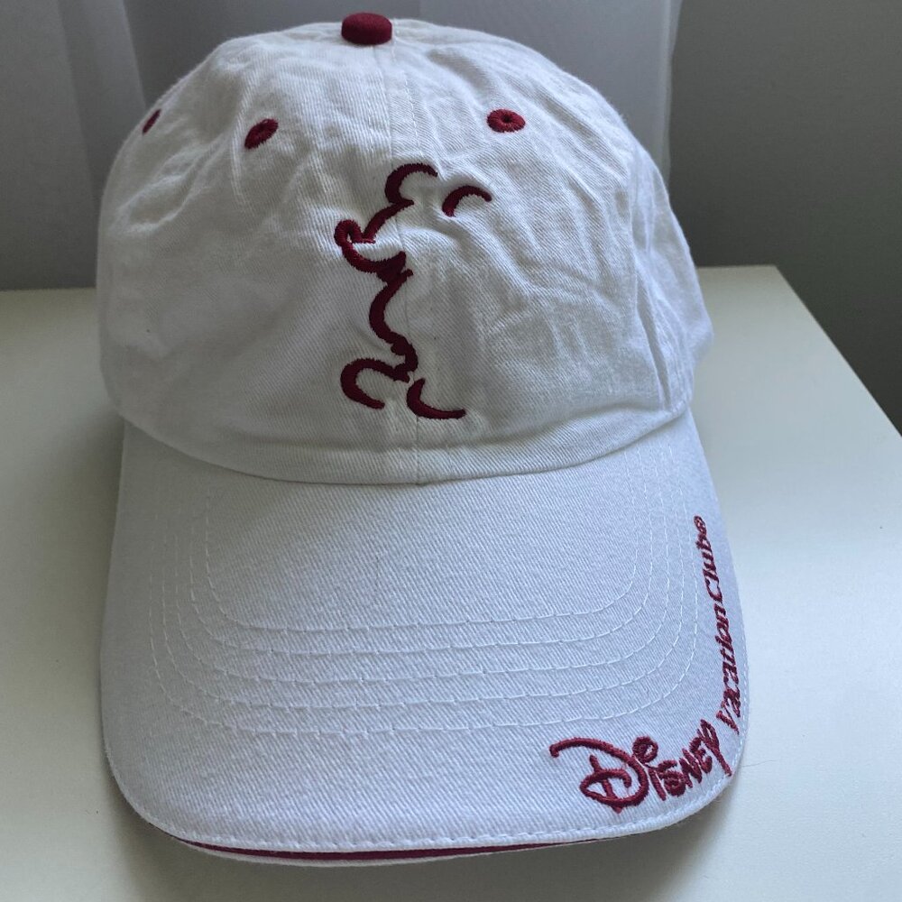 Walt Disney World Mickey Mouse Vacation Club Member White Hat